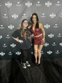 Chelsea Green feet photo thumbnail