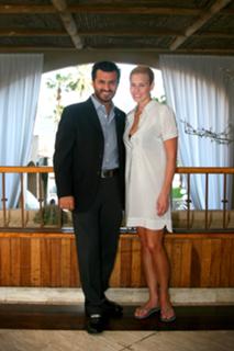 Chelsea Handler feet photo thumbnail