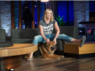 Chelsea Handler feet photo thumbnail