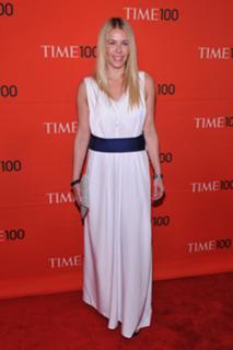 Chelsea Handler feet photo thumbnail