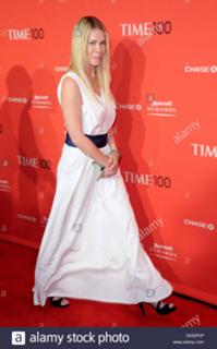 Chelsea Handler feet photo thumbnail