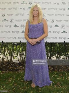 Chelsea Handler feet photo thumbnail