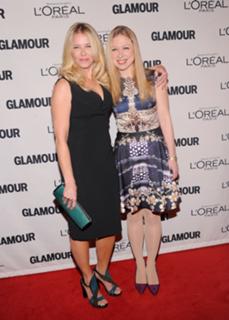 Chelsea Handler feet photo thumbnail
