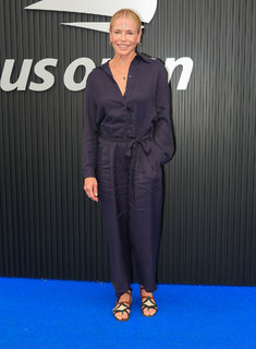 Chelsea Handler feet photo thumbnail