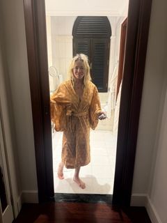 Chelsea Handler feet photo 2