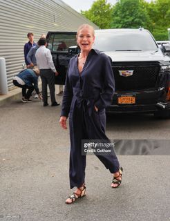Chelsea Handler feet photo 18