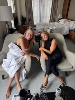 Chelsea Handler feet photo 8