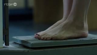 Chelsea Hobbs feet photo 13