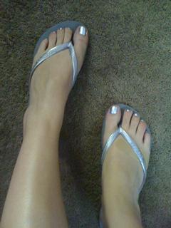 Chelsea Hobbs feet photo 2