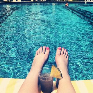 Chelsea Houska feet photo 2