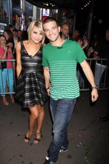 Chelsea Kane feet photo thumbnail