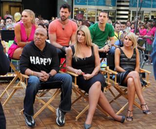 Chelsea Kane feet photo thumbnail