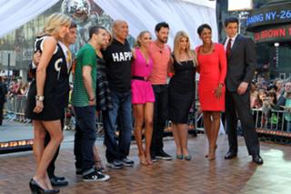 Chelsea Kane feet photo thumbnail