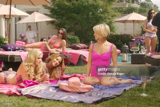 Chelsea Kane feet photo thumbnail