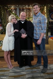 Chelsea Kane feet photo thumbnail