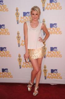 Chelsea Kane feet photo thumbnail