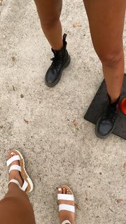 Chelsea McGehee feet photo 4