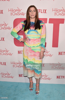 Chelsea Peretti feet photo thumbnail