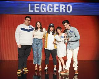 Chelsea Peretti feet photo thumbnail