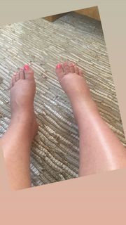 Chelsea Peretti feet photo 3