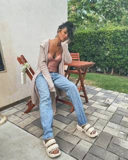 Chelsea Tavares feet photo 8
