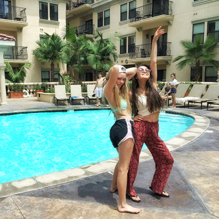 Chelsea Zhang feet photo 20