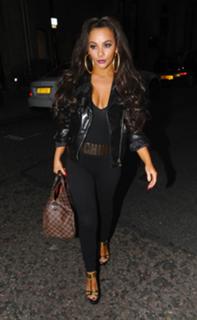 Chelsee Healey feet photo 13