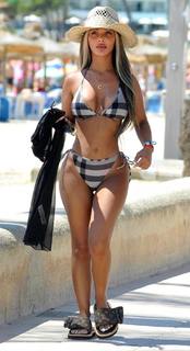 Chelsee Healey feet photo 14