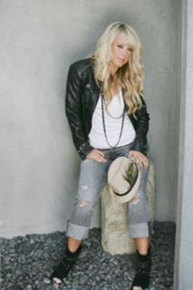 Chelsie Hightower feet photo 16