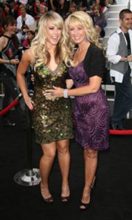Chelsie Hightower feet photo 5