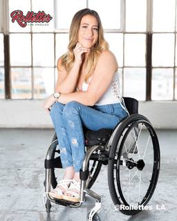 Chelsie Hill feet photo 9