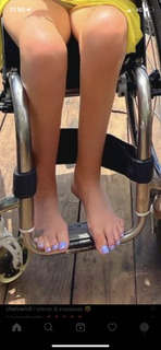 Chelsie Hill feet photo 1