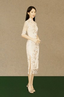 Chen Jin feet photo 4