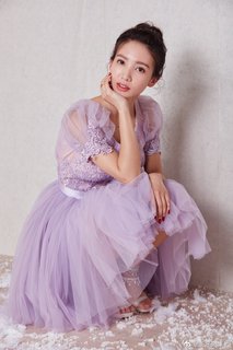Chen Jin feet photo 9