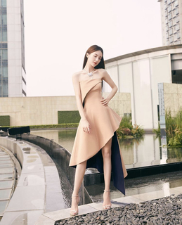 Chen Jin feet photo 10