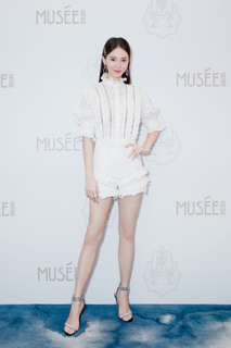 Chen Jin feet photo 10