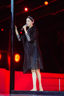 Chen Jin feet photo 4
