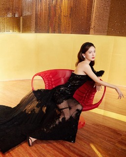 Chen Jin feet photo 15