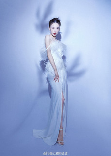 Chen Jin feet photo 5