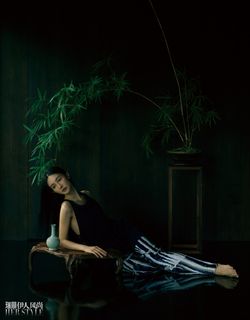 Chen Jin feet photo 4