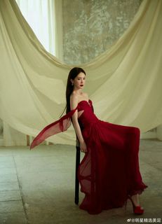 Chen Jin feet photo 1