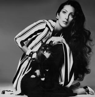 Cher feet photo thumbnail