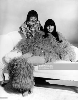 Cher feet photo thumbnail