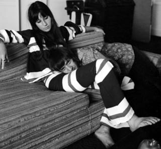 Cher feet photo thumbnail