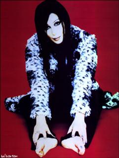 Cher feet photo thumbnail