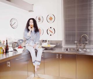 Cher feet photo thumbnail