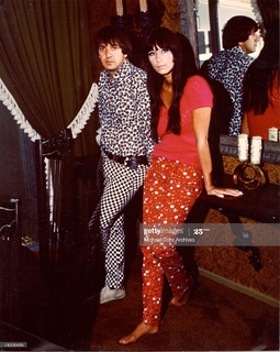 Cher feet photo thumbnail