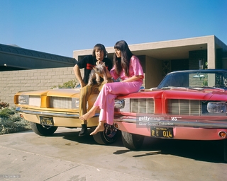 Cher feet photo thumbnail