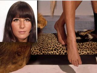 Cher feet photo thumbnail