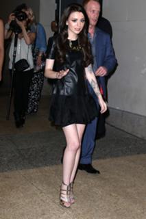 Cher Lloyd feet photo thumbnail